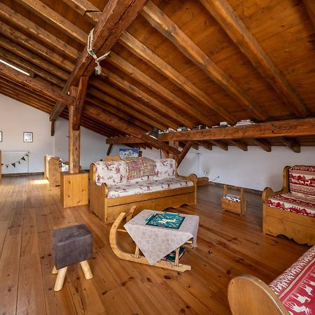 La Maison Des Cerries Hautecour  外观 照片