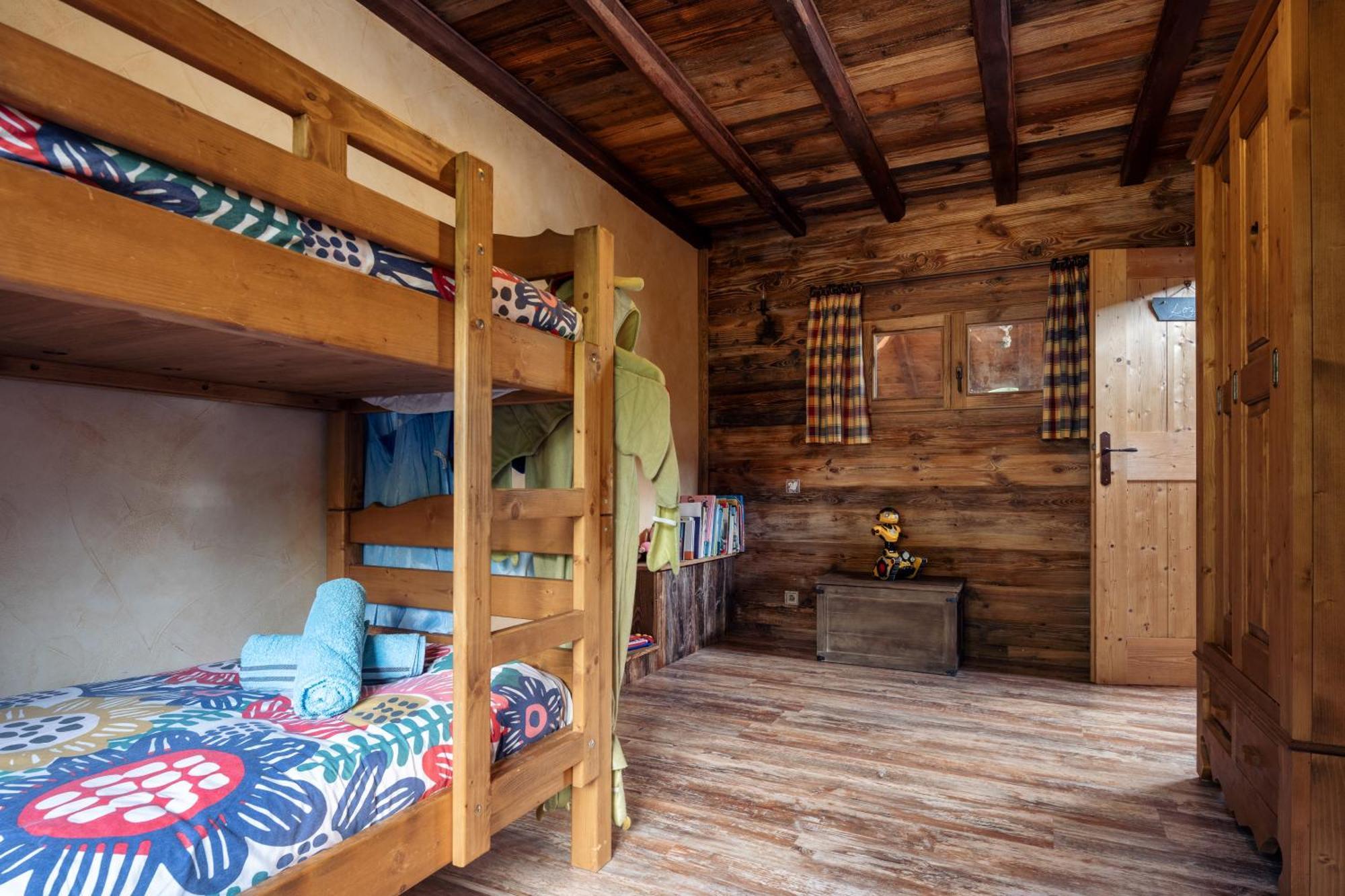 La Maison Des Cerries Hautecour  外观 照片